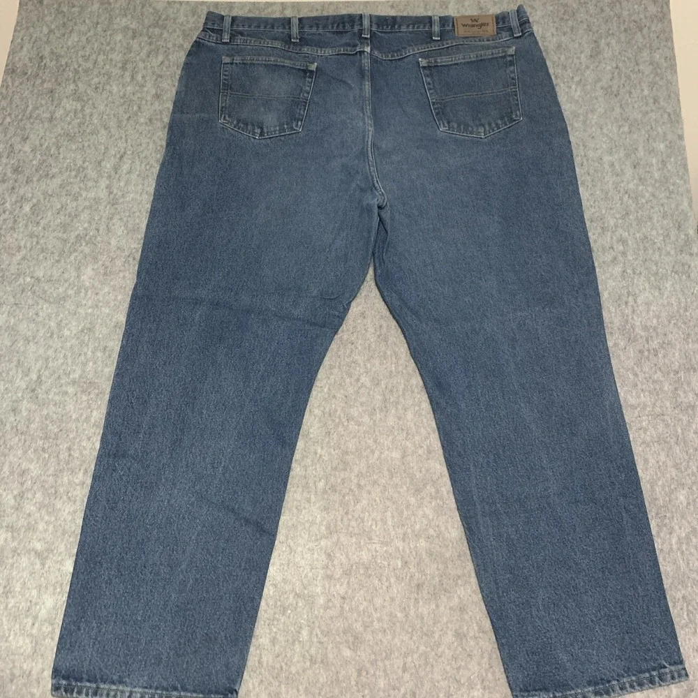 Wrangler Authentics Men's Dark Stonewash Jeans 100% Cotton (ZM200SD) Size 48x32
